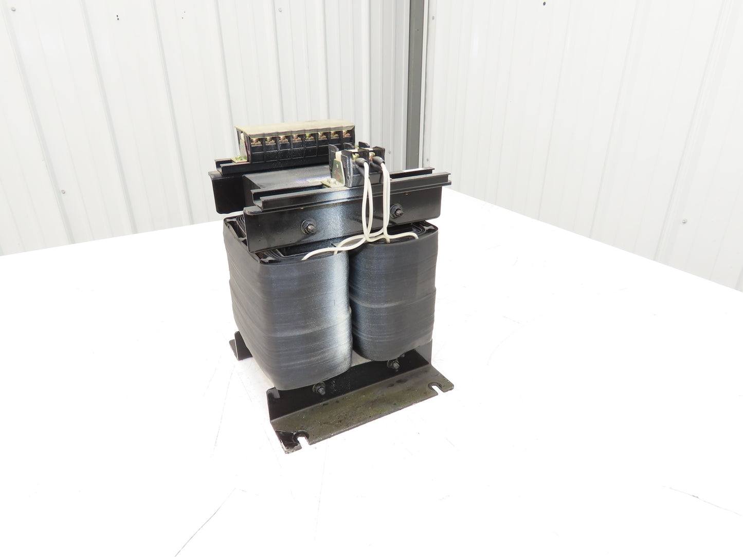 Nunome Electric Industrial Transformer 1.1KVA 1PH 180/200/220V HV 100/22/10V LV