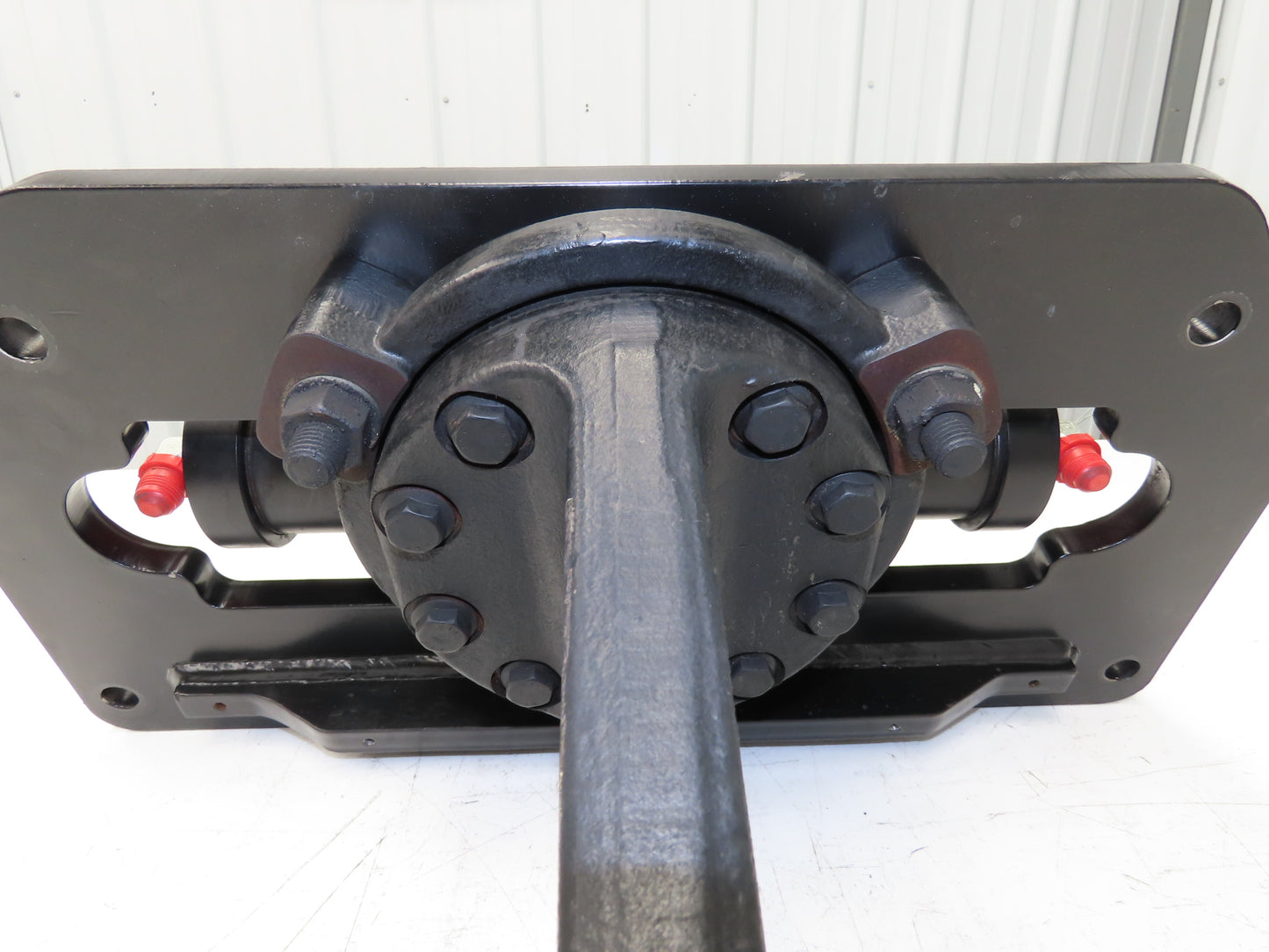 Yale 4041725 Dual-Wheel Rear Steer Axle Assembly Off ERP035VTN36TE084 Forklift