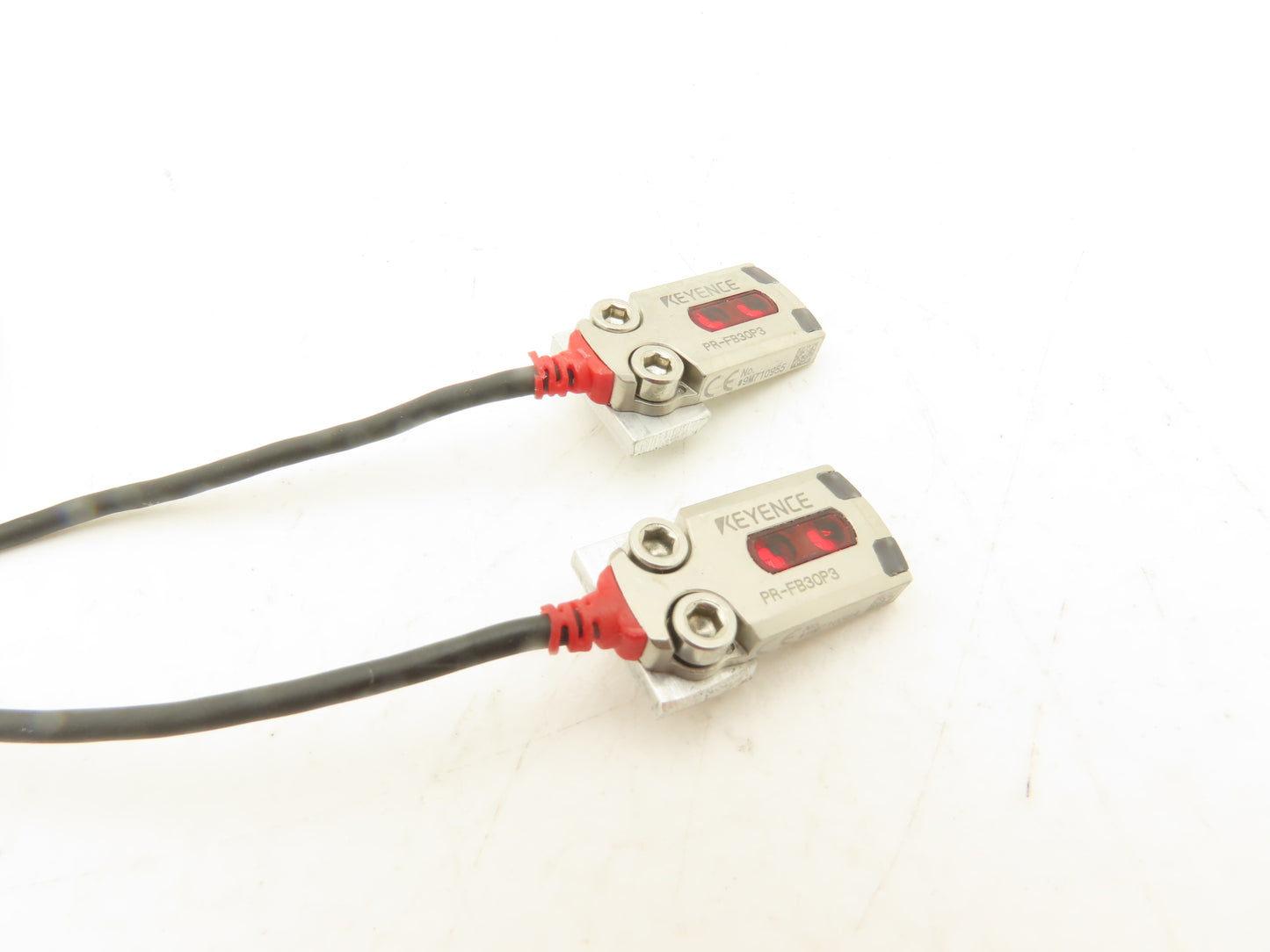 Keyence PR-FB30P3 Mini Photoelectric Sensor Flat Reflective 60" Cable  Lot of 2