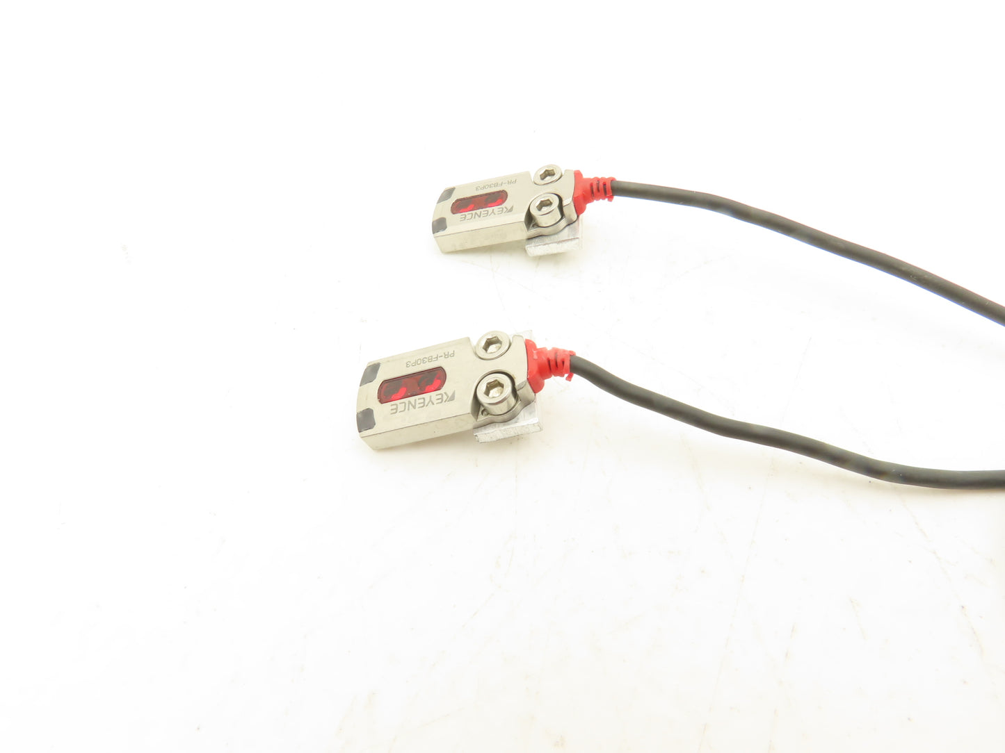 Keyence PR-FB30P3 Mini Photoelectric Sensor Flat Reflective 60" Cable  Lot of 2