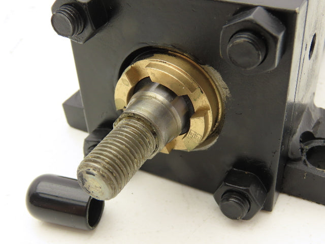 Parker 2.00CC2ALU14A7.00 Pneumatic Cylinder 2" Bore 7" Stroke 250 PSI 5/8" Rod