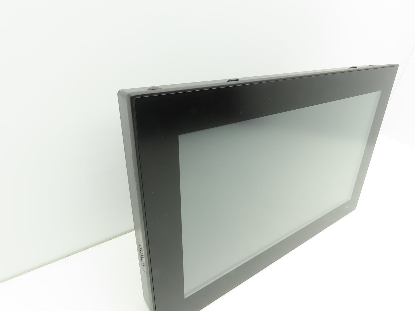Advatech PPC-3151W-P75A 15.6" Touchscreen Panel PC Intel Core i5-7300U Processor