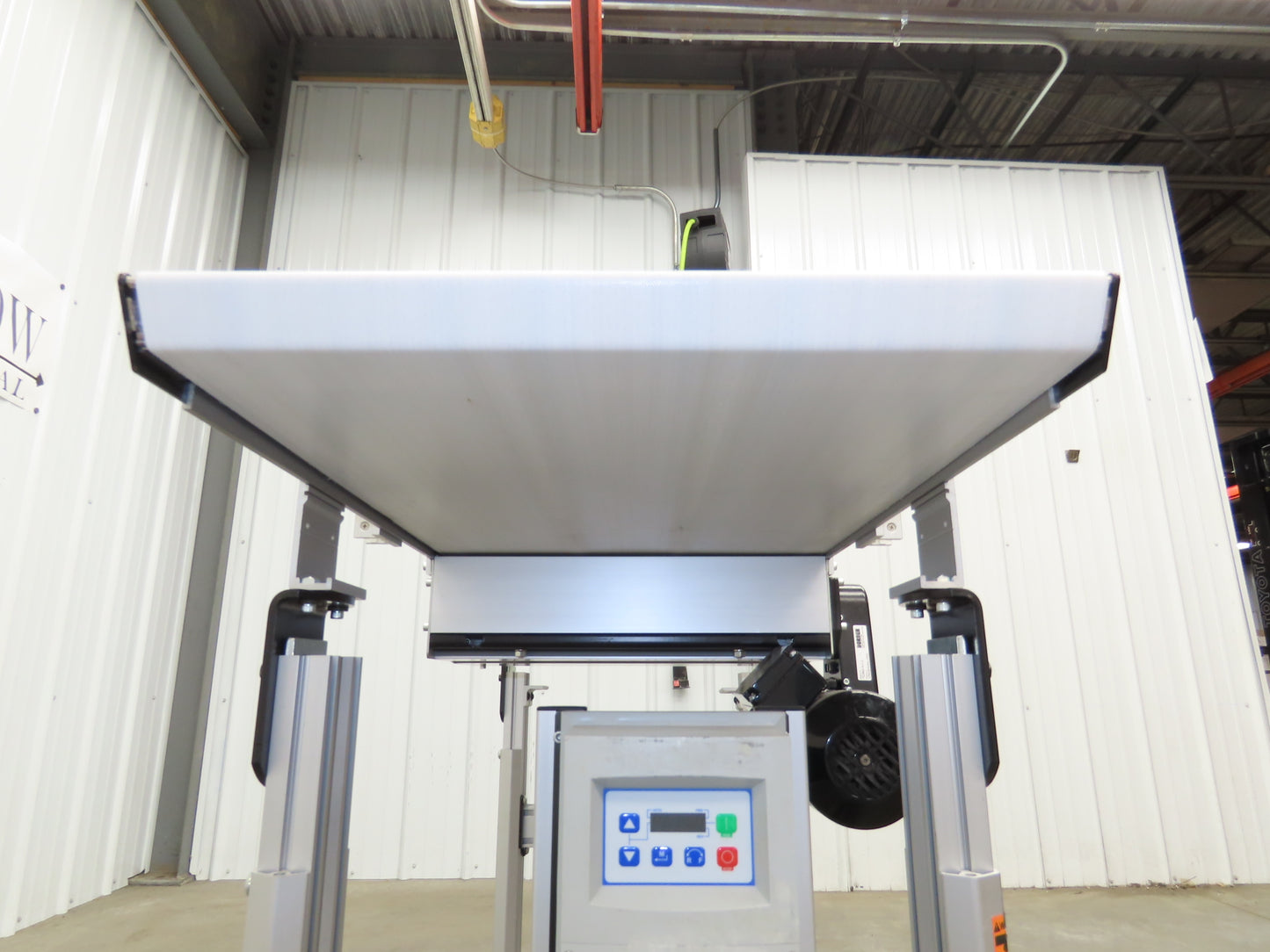 Dorner 2200 Belt Conveyor 18"W x 60"L 115V Variable Speed Center Drive 6FPM