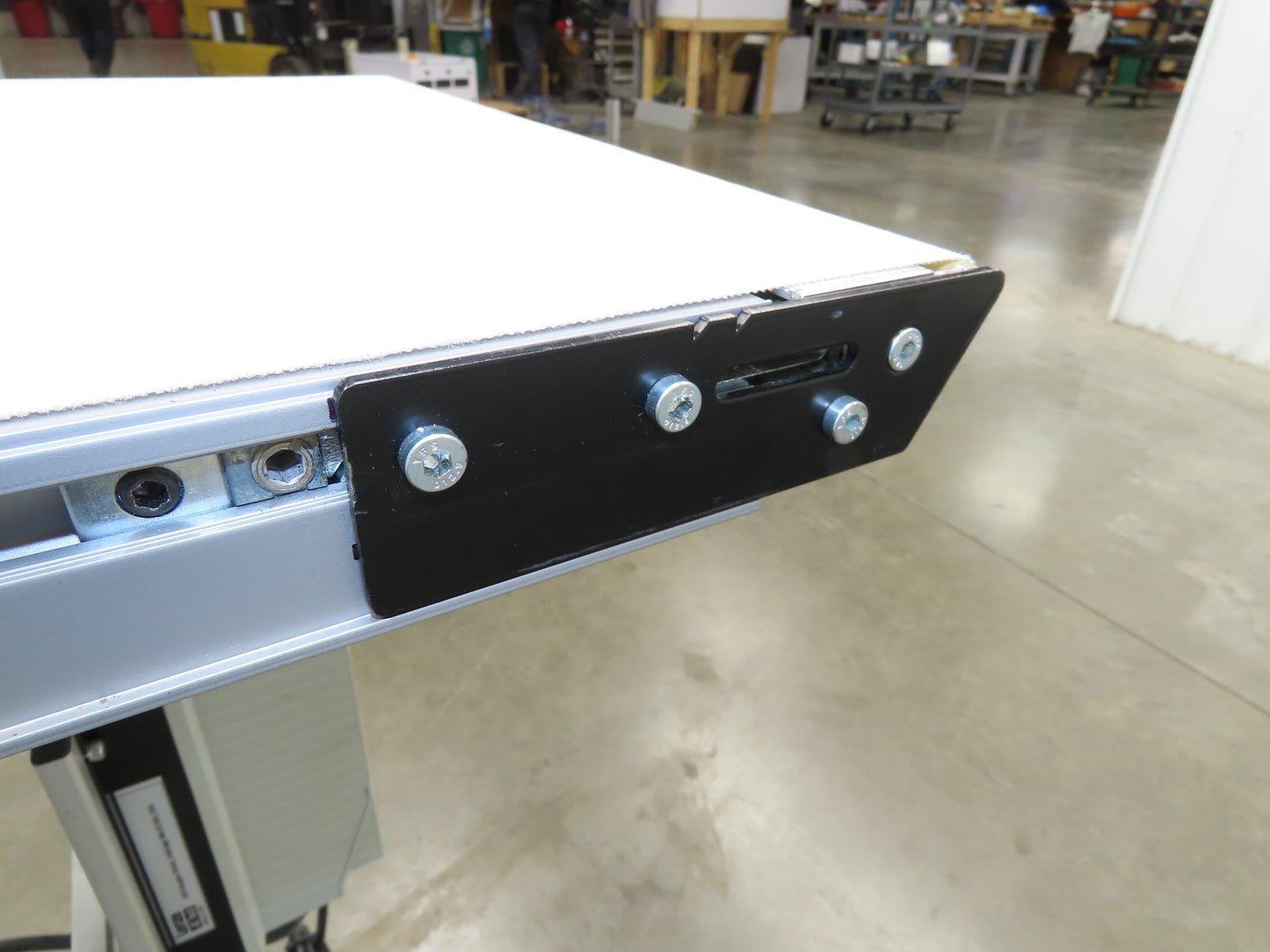 Dorner 2200 Belt Conveyor 18"W x 60"L 115V Variable Speed Center Drive 6FPM