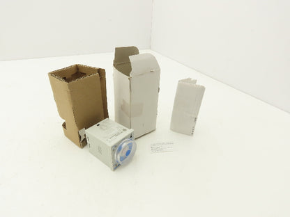 Allen Bradley 700-HR52TA17 Multi Function Timing Relay Ser D 5A 120/240VAC