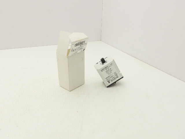 Allen Bradley 700-HT12AU120 Power On Delay Relay 120VAC 0.1-10 Second Time Delay