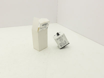 Allen Bradley 700-HT12AU120 Power On Delay Relay 120VAC 0.1-10 Second Time Delay