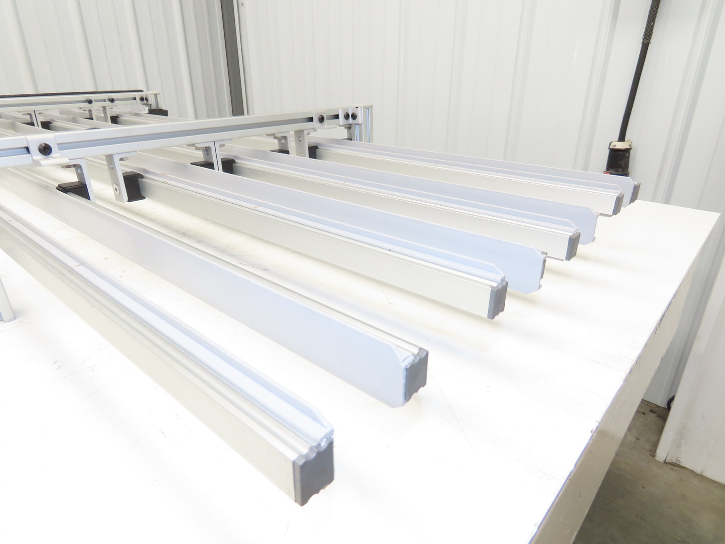 Dorner 2200 Series 18"W x 60"L Conveyor Bed Lane Guides Adj Small Parts Divider