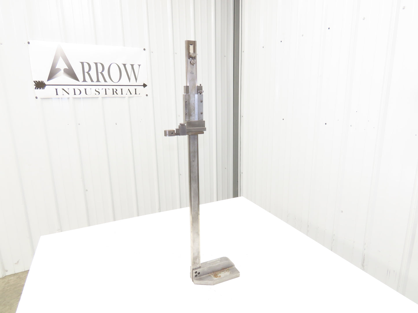 Mitutoyo 24" Vernier Height Gage 0-24" Range 60cm Stainless w/Indicator mount