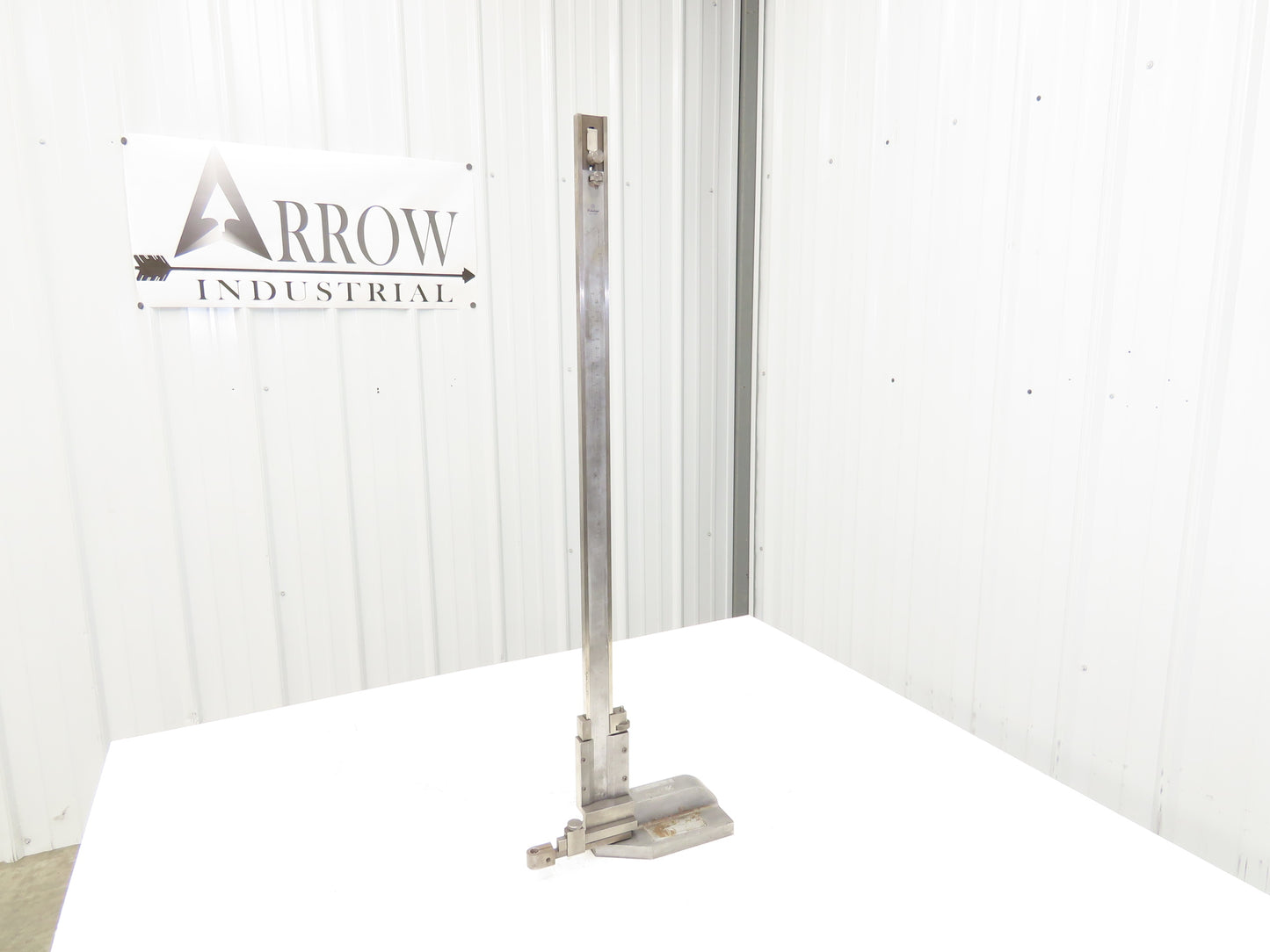 Mitutoyo 24" Vernier Height Gage 0-24" Range 60cm Stainless w/Indicator mount
