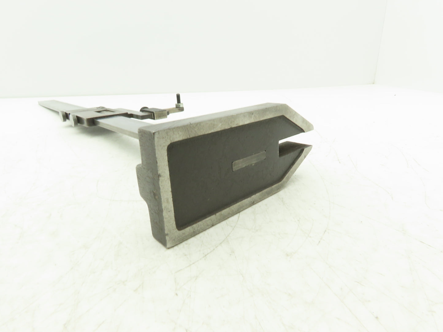 Brown & Sharpe 586 Vernier Height Gage 0-20" Range Stainless w/Indicator mount