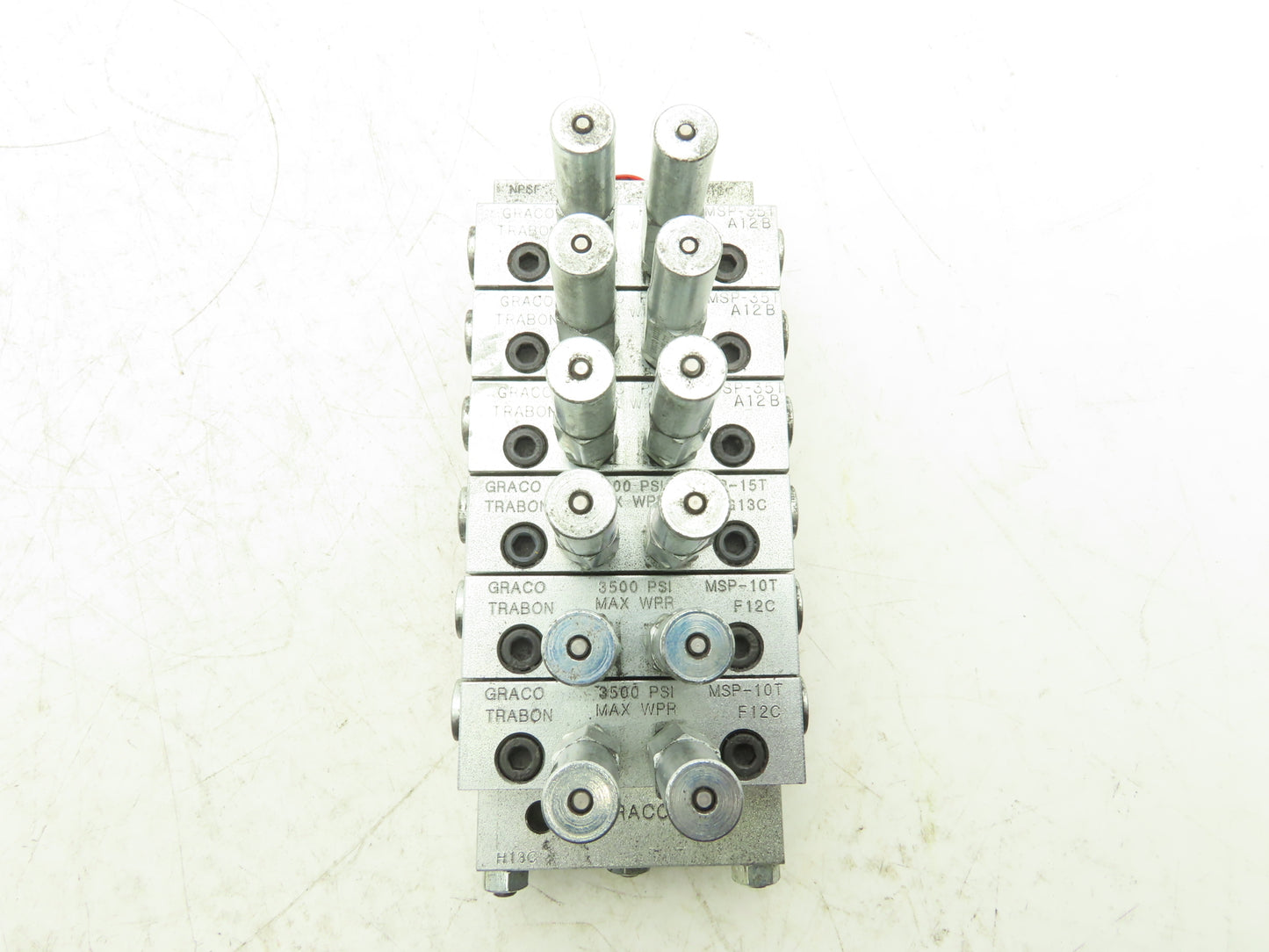 Graco 24G488 6 Section Modular NPSF Base Plate & Trabon MSP Divider Valves