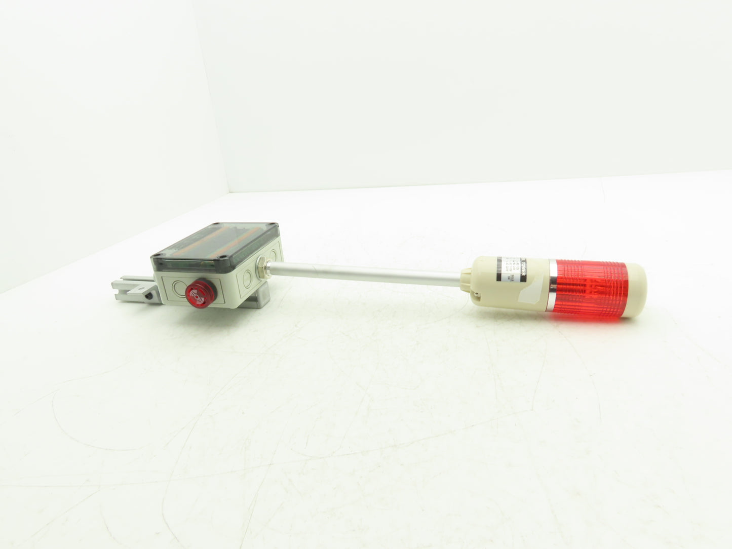 Gimatic 6755 Junction Box for Sensors 8 Inputs 24VDC with Signal Tower
