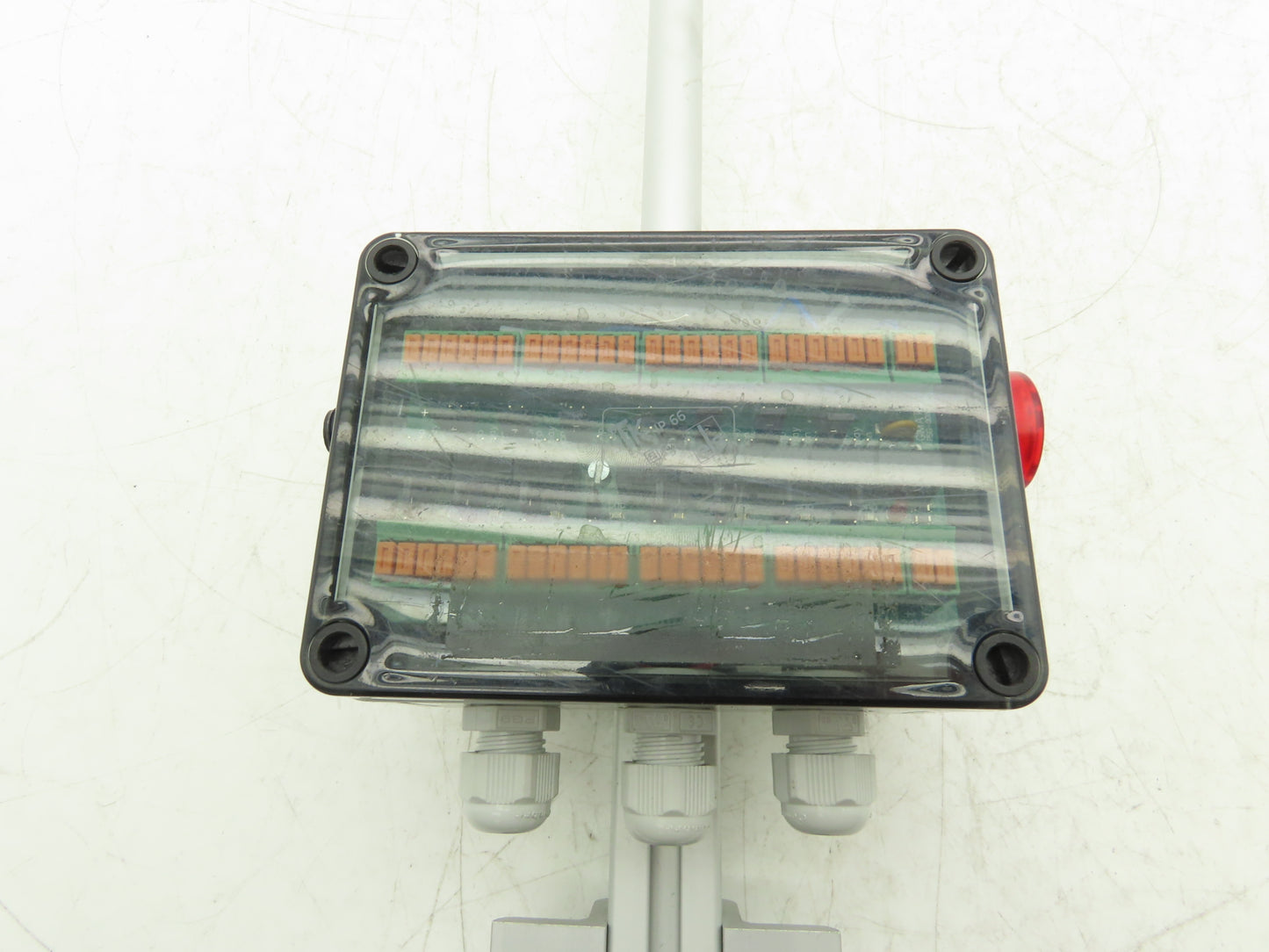 Gimatic 6755 Junction Box for Sensors 8 Inputs 24VDC with Signal Tower
