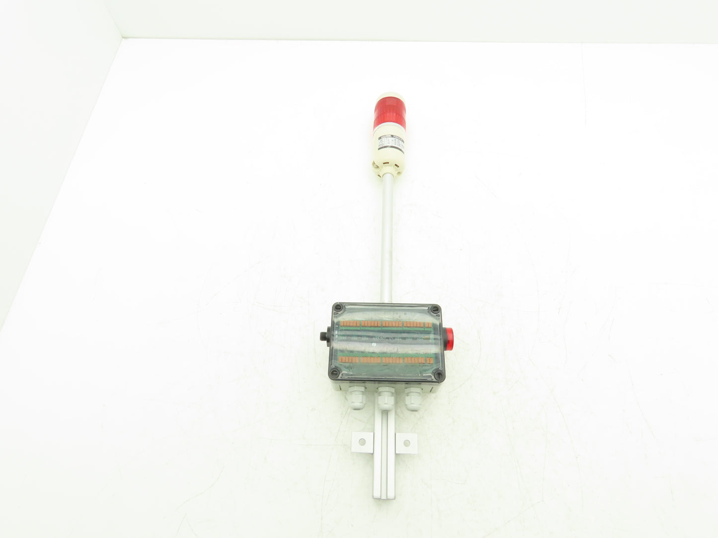 Gimatic 6755 Junction Box for Sensors 8 Inputs 24VDC with Signal Tower