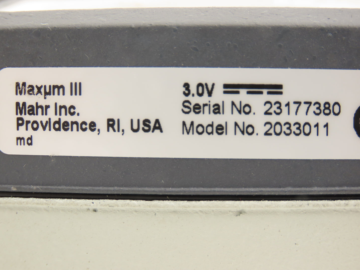 Mahr Federal 2033011 Maxum III Digital Comparator Indicator Gage 0.039"