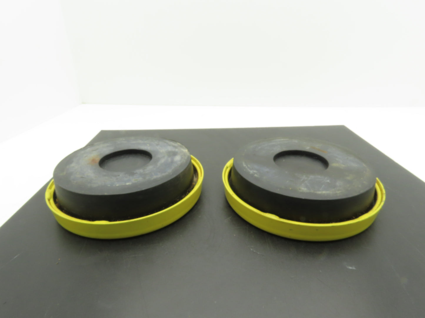 Tech Products 52229 Studded Leveling Feet 13,000lb Load Capacity Base Lot of 2