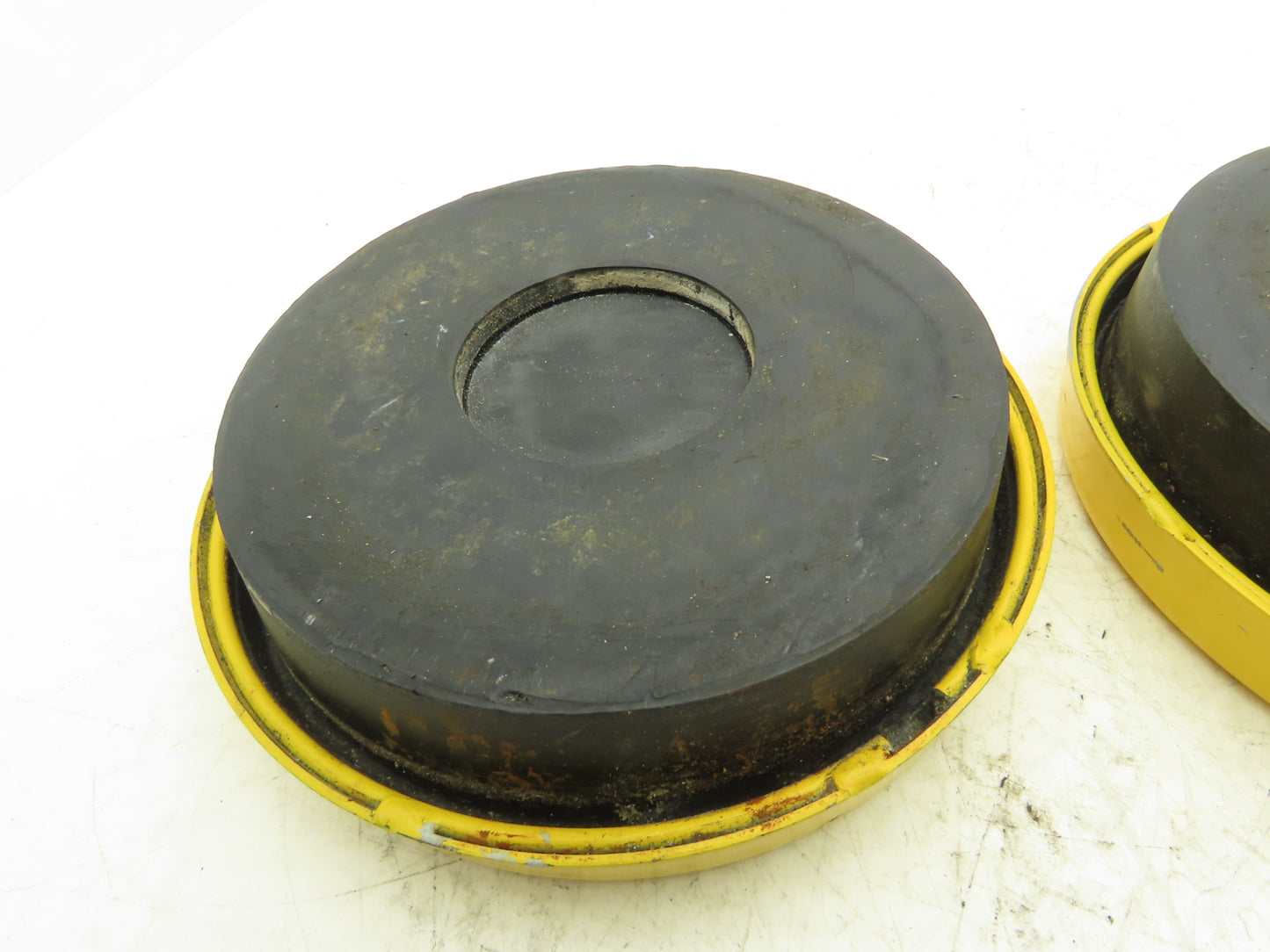 Tech Products 52229 Studded Leveling Feet 13,000lb Load Capacity Base Lot of 2