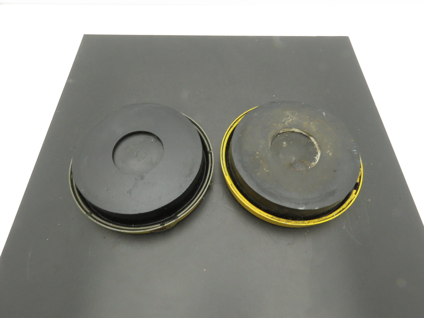 Tech Products 52229 Studded Leveling Feet 13,000lb Load Capacity Base Lot of 2