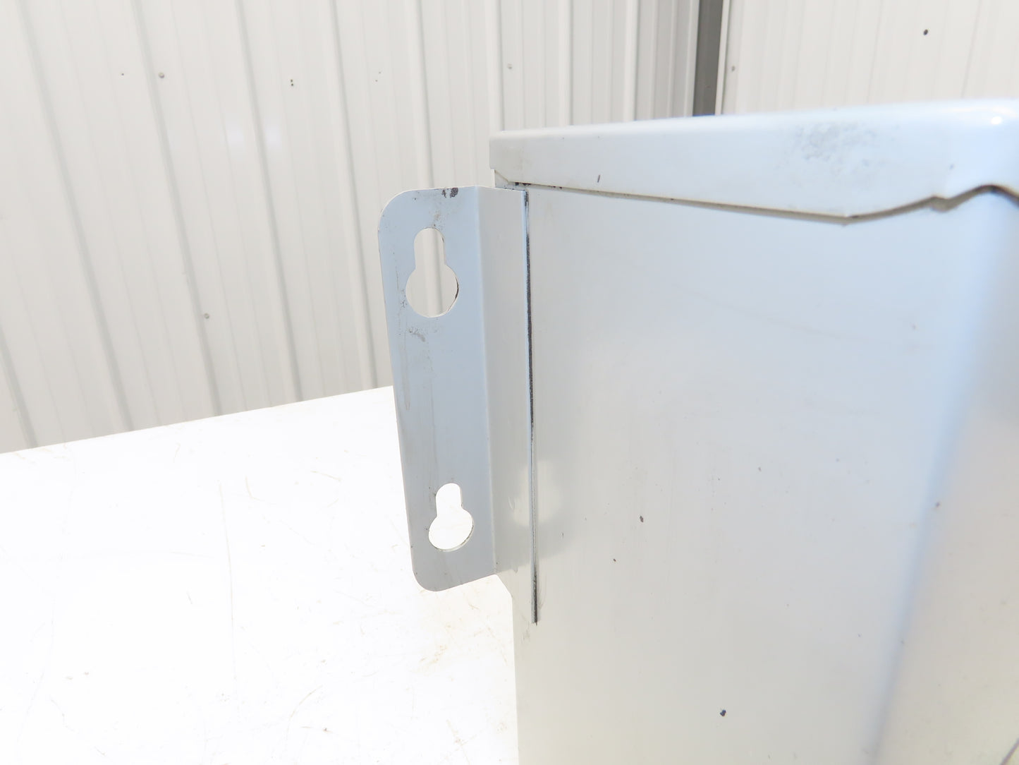 Sola Hevi-Duty HS5F3AS Transformer 3kva 1PH 240/480HV 120/240LV Type 3R