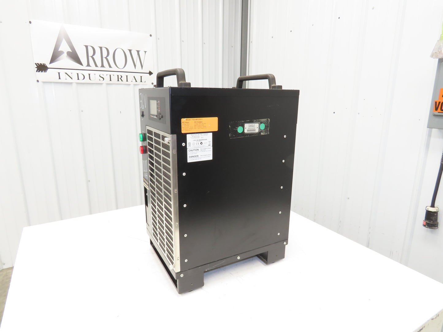 Crown FS5LUV-530-US01 V-Force Forklift Battery Charger 48V 1000Ah 250A 480V 3Ph