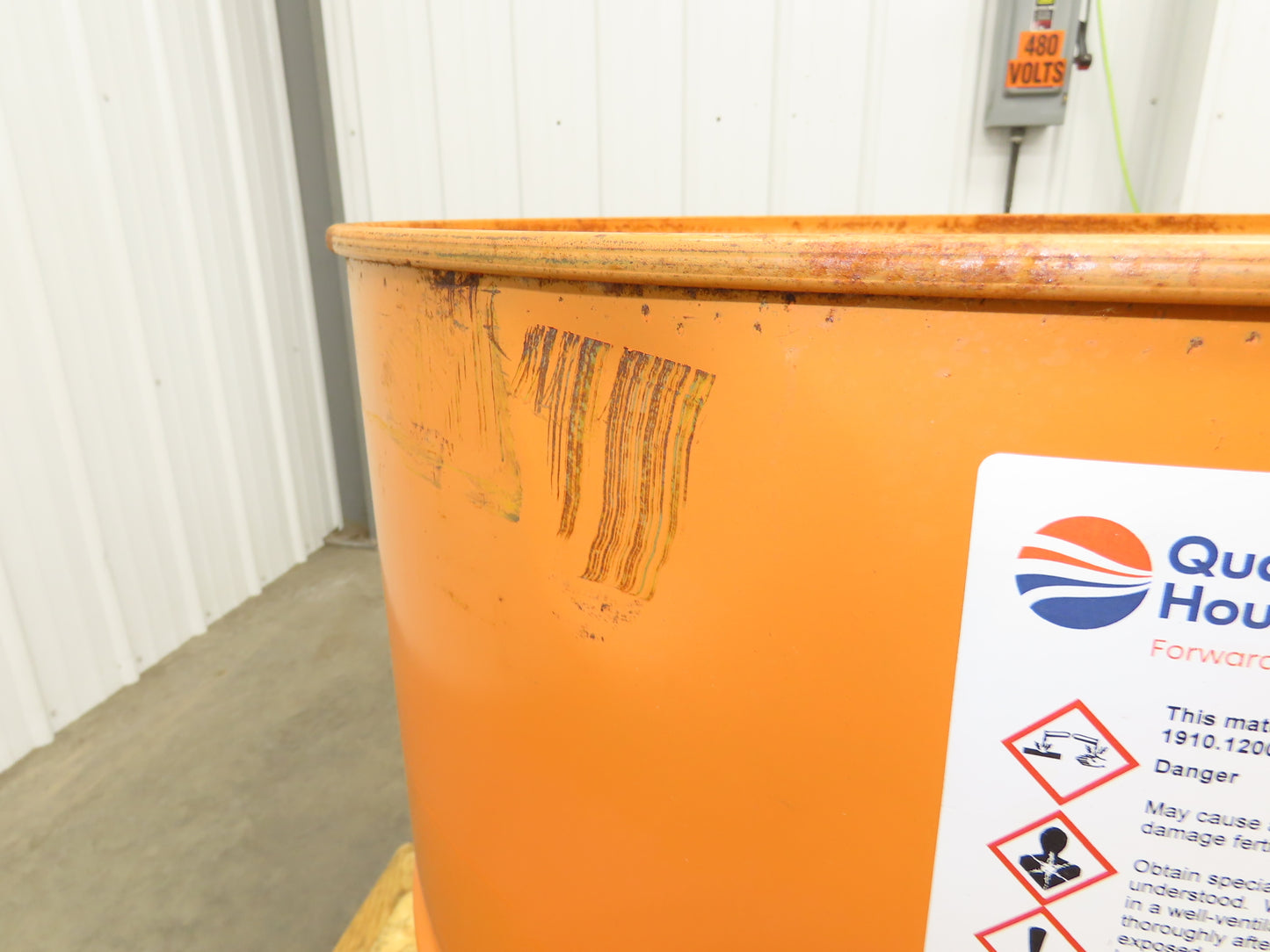 Quaker Houghton Synthetic Metal Removal Fluid Milling Coolant 54 Gallon Drum