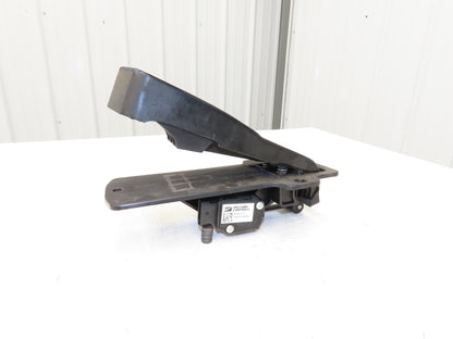 Williams Controls 402746 Forklift Accelerator Pedal & Potentiometer Off E80XN