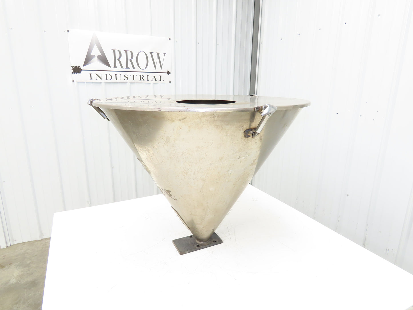 Stainless Vacuum Receiver Loader 30" Cone Hopper 26 Gal Injection Molding