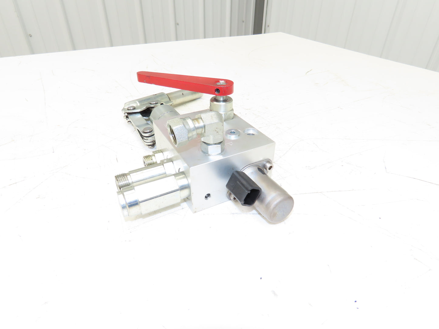 Hyster 4040177 Forklift Parking Break Manifold Valve HF62690-11 Off E80XN