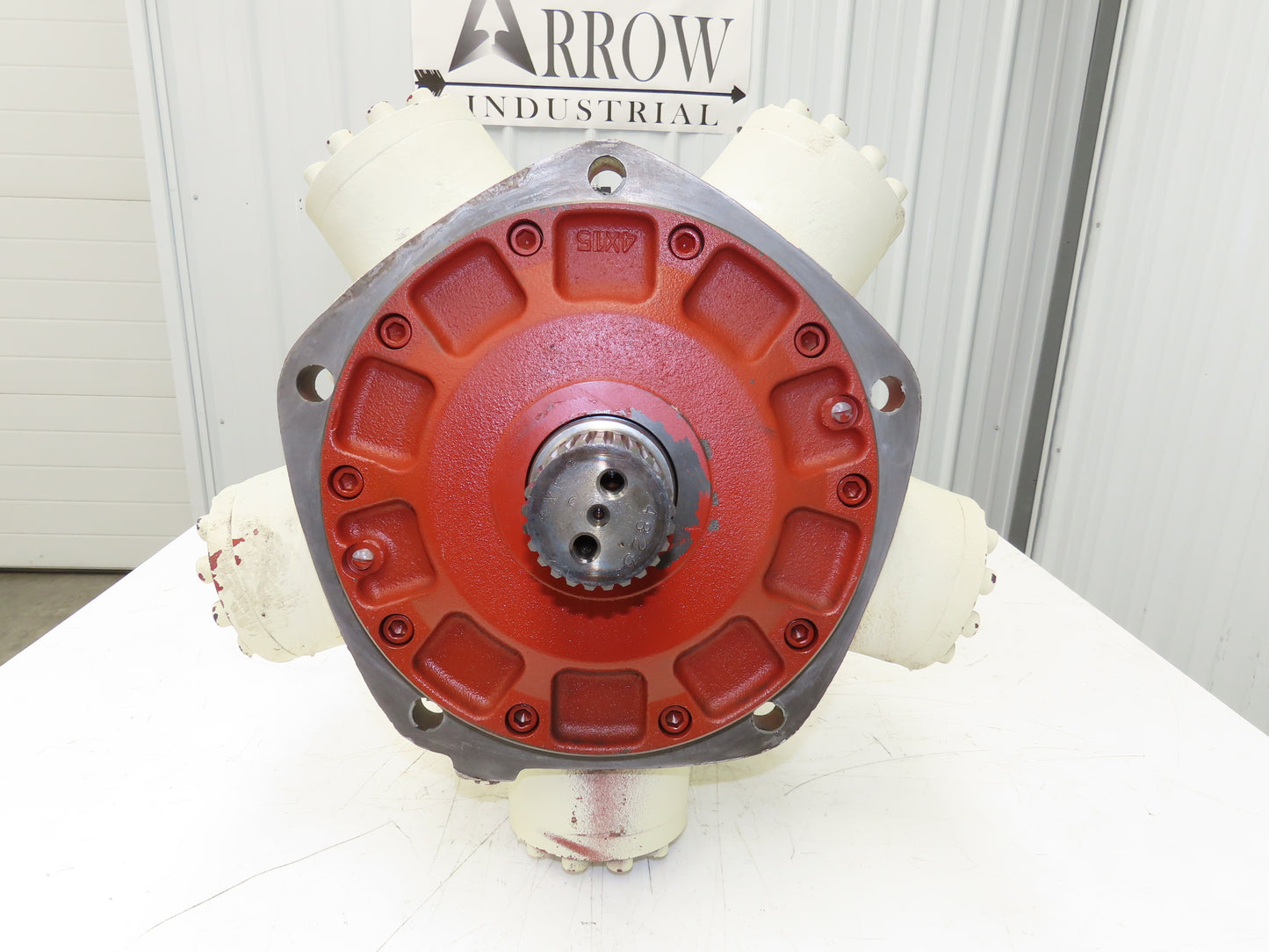Staffa Kawasaki SB508V2-100/65-128-BEJX1 Radial Piston Hydraulic Motor 2-5/8"