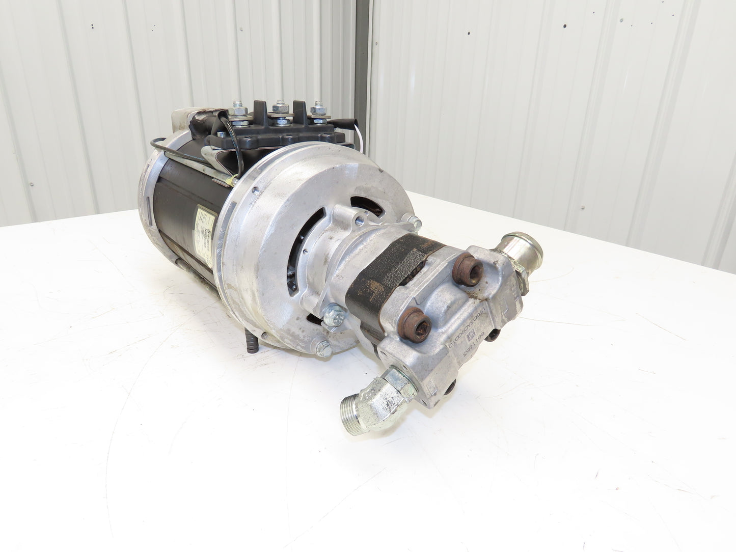 Hyster 8813389 Forklift Hydraulic Motor 48V & Pump 8811653 Removed From E80XN