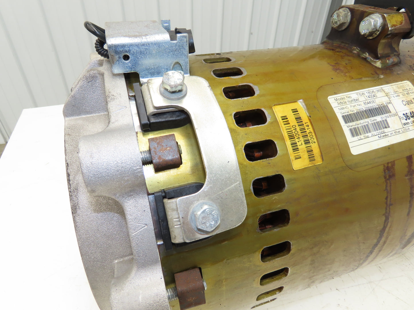 Hyster 8544587 Forklift Traction Drive Motor 48V 21.5kW Off E80XN TSW 180/6-360