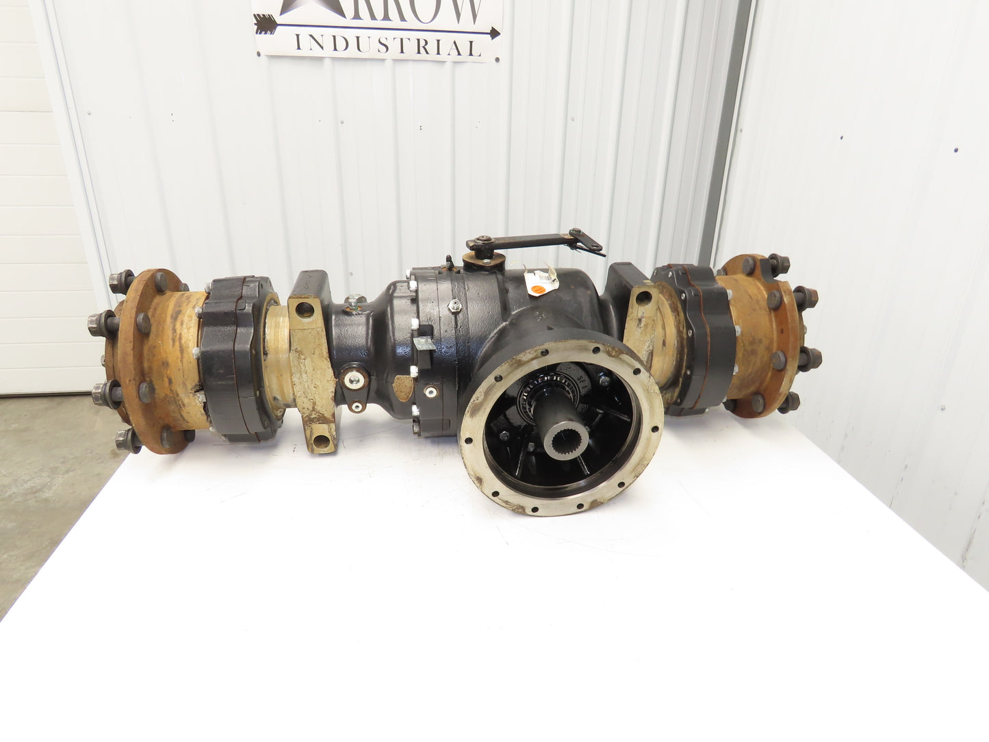 Hyster E80XN Forklift Front Dual Wheel Drive Axle Assembly 8-Lug Off E80XN