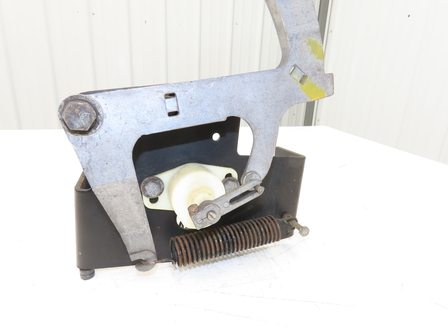 Yale Forklift Throttle Accelerator Pedal Bracket & Potentiometer Off ERC080HD
