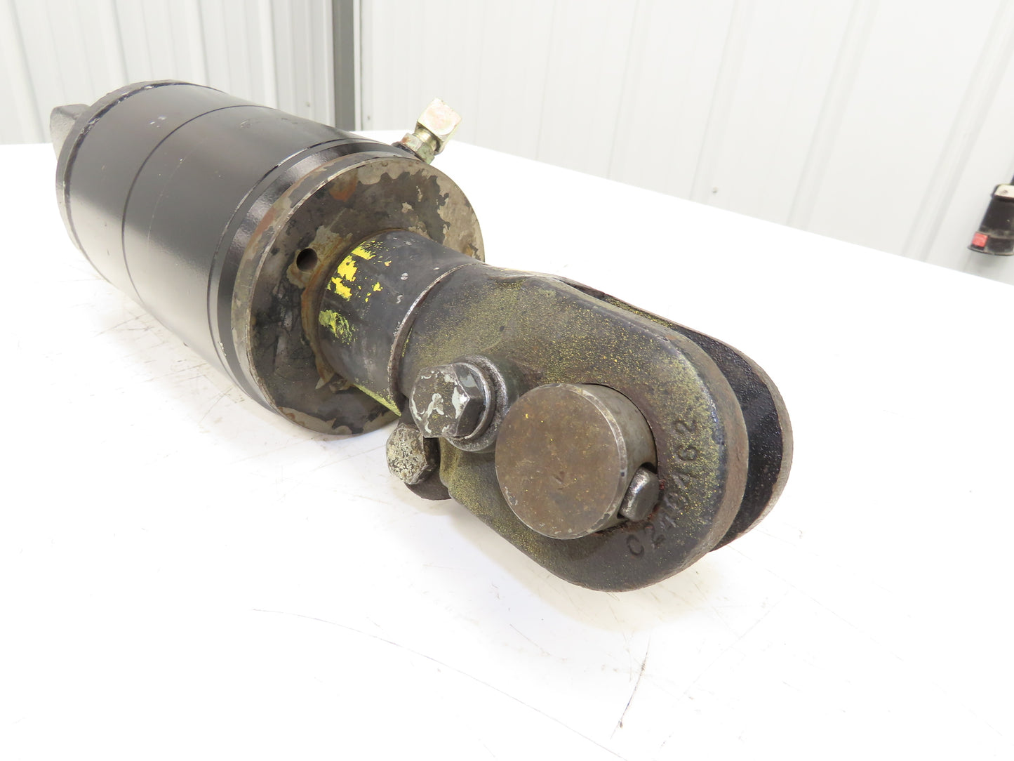 Yale 1504880 Forklift Hydraulic Tilt Cylinder Removed From ERC080