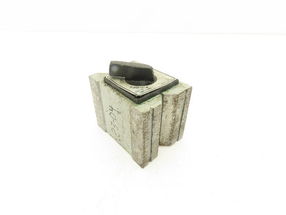 Mitutoyo 181-146 Universal Precision Magnetic Steel V Block Tool