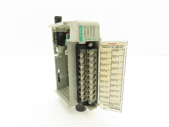 Allen Bradley 1769-0B16 Compact I/O 24VDC Output Module Ser B F/W 3.1 Lot of 2