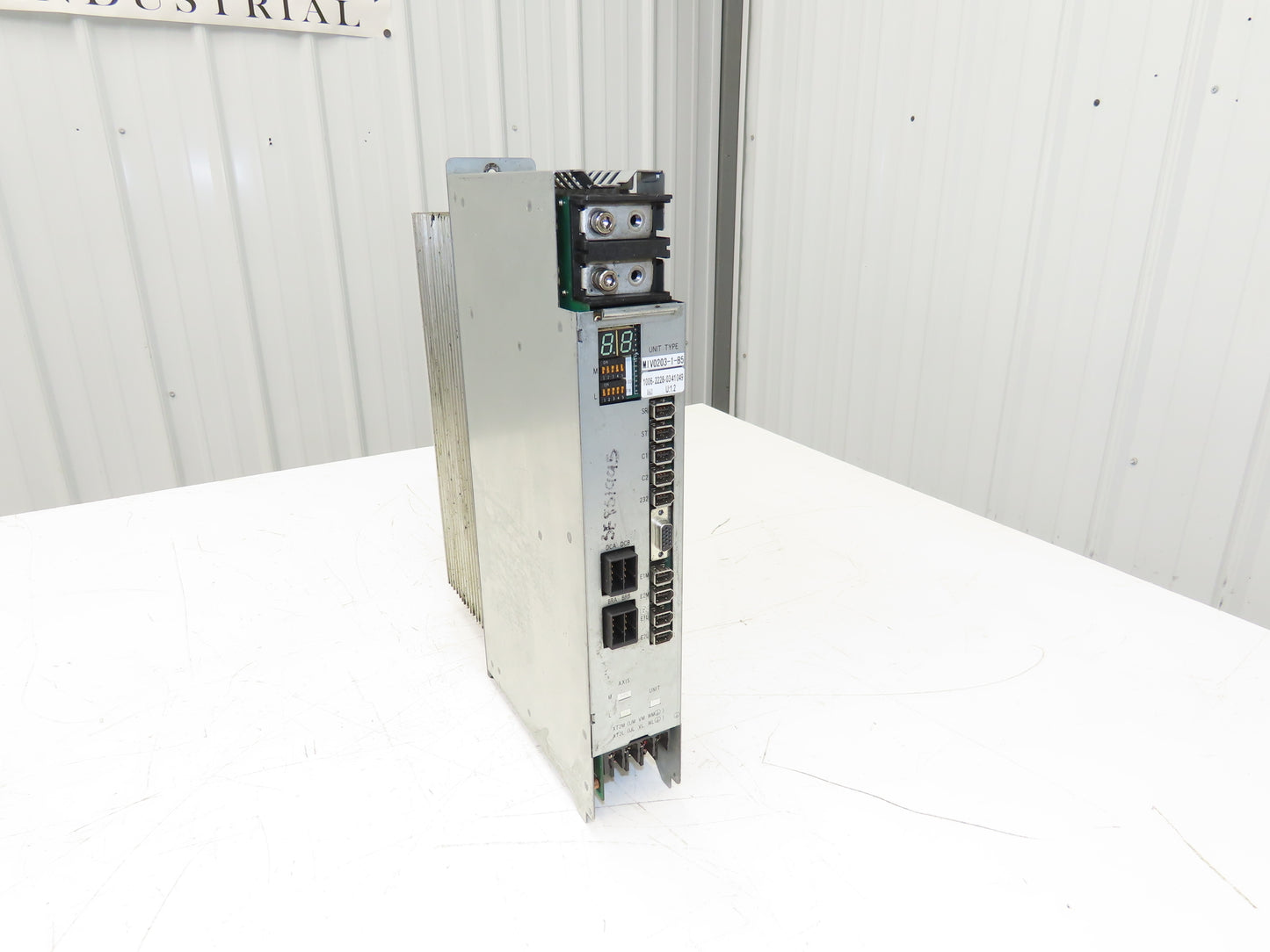 Okuma MIV0203-1-B5 AC Servo Drive Amplifier U:1.2