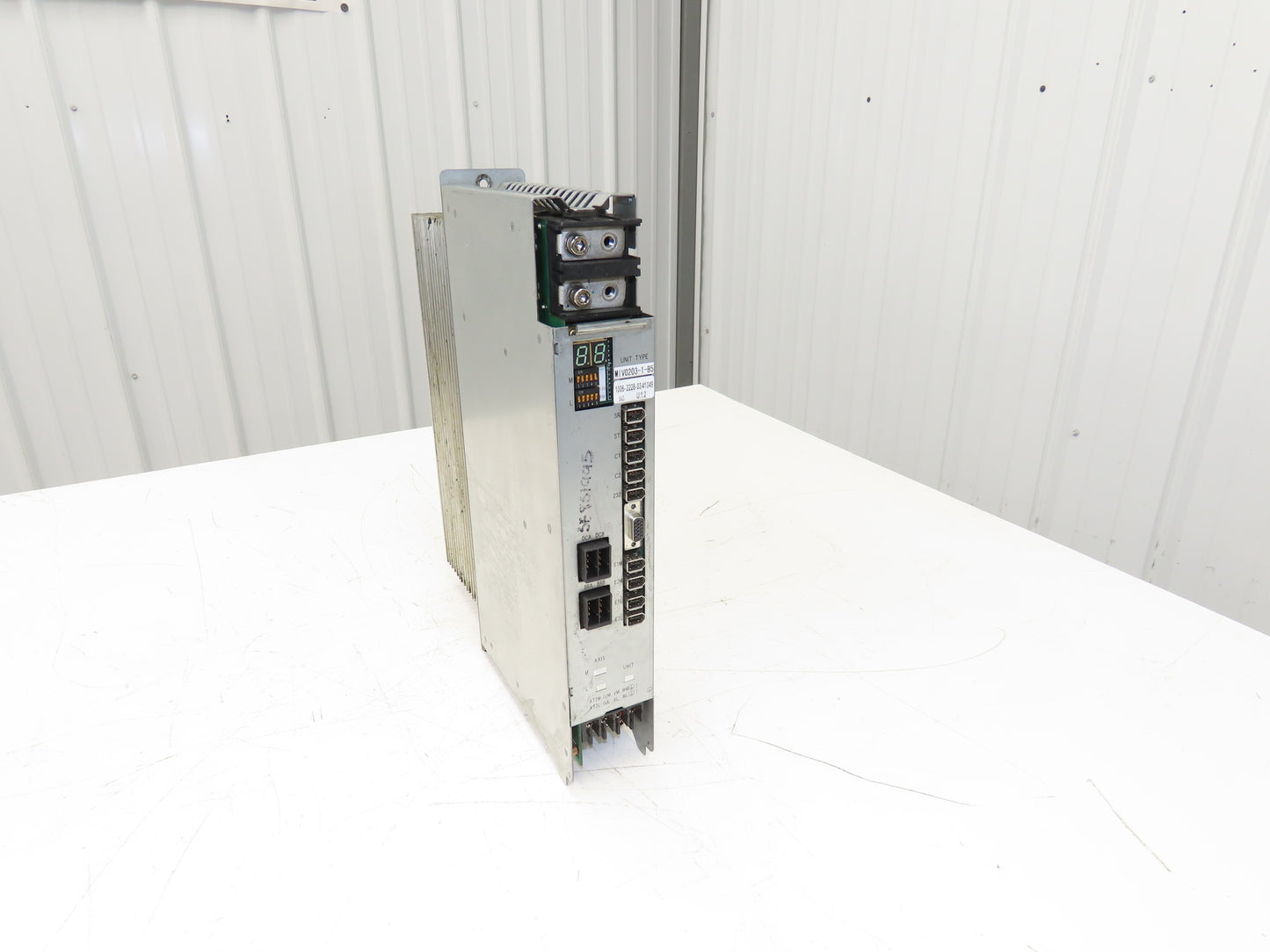 Okuma MIV0203-1-B5 AC Servo Drive Amplifier U:1.2
