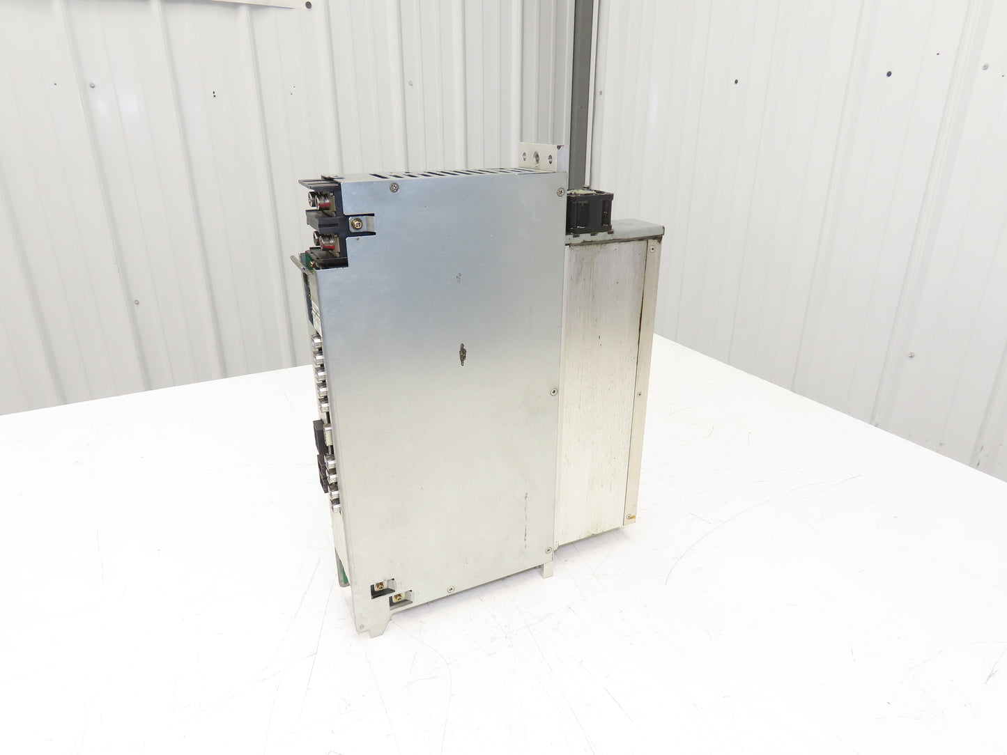 Okuma MIV0204A-1-B5 AC Servo Drive Module 1006-2331-04 U:1.0