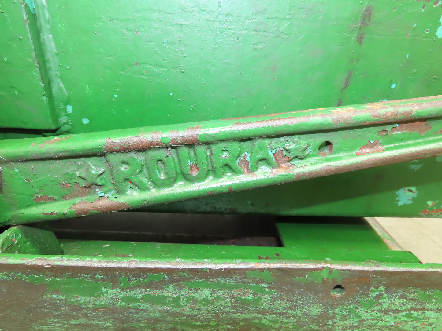 Roura Self Dumping Hopper 1/3 Yard Forklift Steel Dumpster 40x48x24"