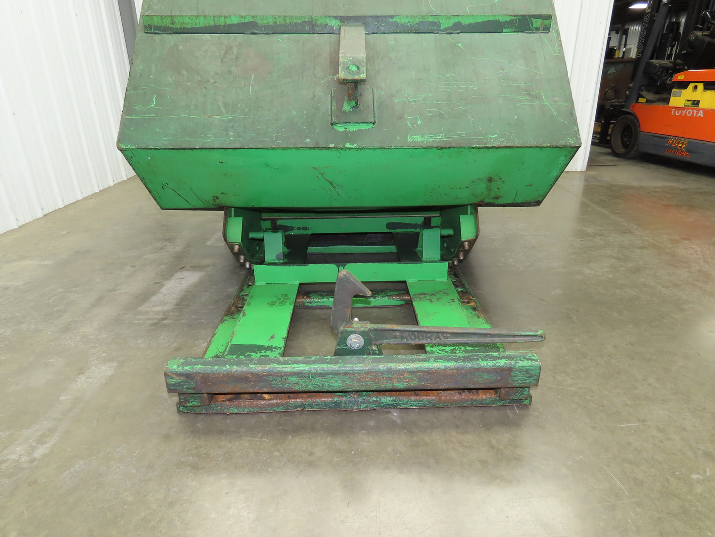 Roura Self Dumping Hopper 2 Yard Forklift Steel Dumpster 64x57x46" Damaged