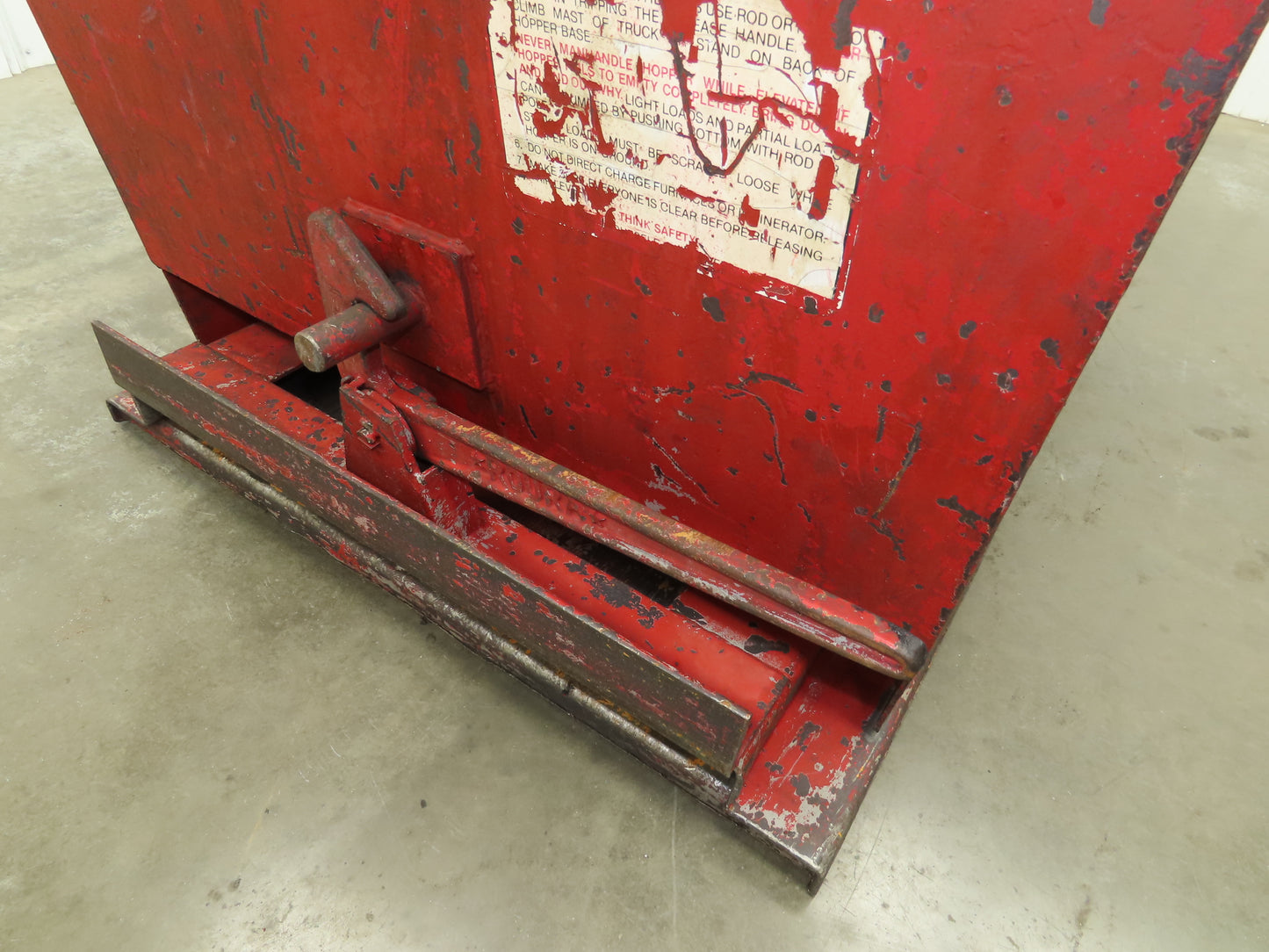 Roura Self Dumping Hopper 1/2 Yard Forklift Steel Dumpster 50x38x32"