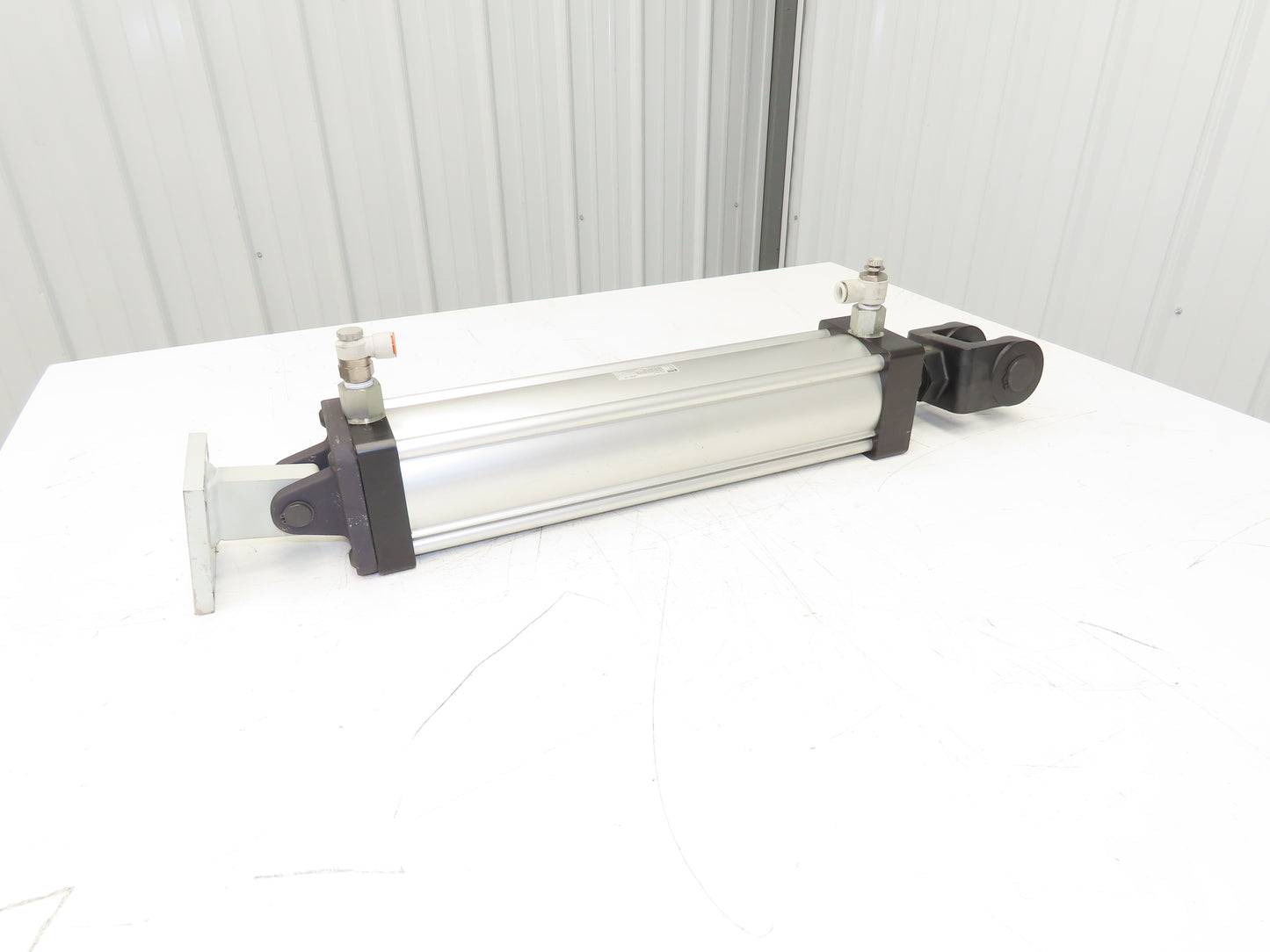 Parker 4.00CBC4MA3T38AC16.00 Pneumatic Air Cylinder 4" Bore 16" Stroke 250PSI