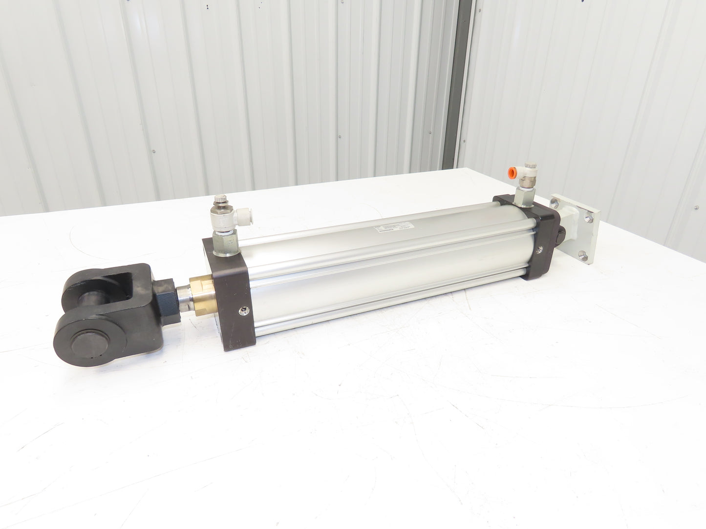Parker 4.00CBC4MA3T38AC16.00 Pneumatic Air Cylinder 4" Bore 16" Stroke 250PSI