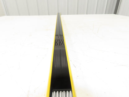 Schmersal SLC440-R-0890-14-01 Safety Light Curtain Receiver 890mm 24VDC 0.3-7m