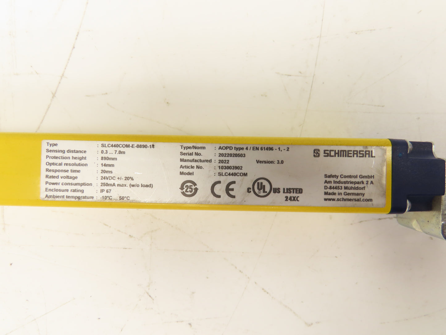 Schmersal SLC440COM-ER-0890-14 Safety Light Curtain Transmitter & Receiver Set