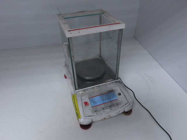 Ohaus PX523/E Pioneer 520g Balance Analytical/Precision Scale w/ Draft Shield