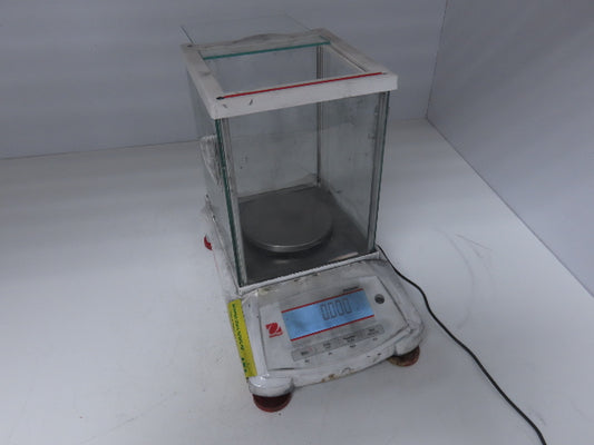 Ohaus PX523/E Pioneer 520g Balance Analytical/Precision Scale w/ Draft Shield