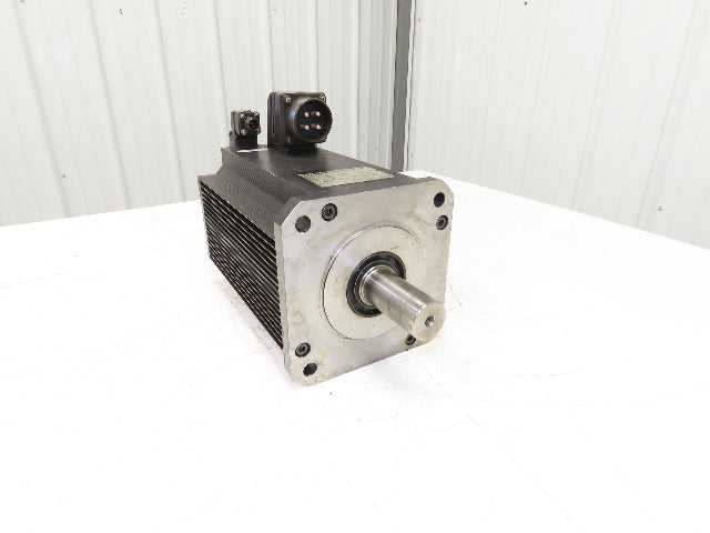 Okuma BL-MP400J-20S AC Servo Motor 6.7kW 2000 RPM 143V 40.8A 3PH Encoder